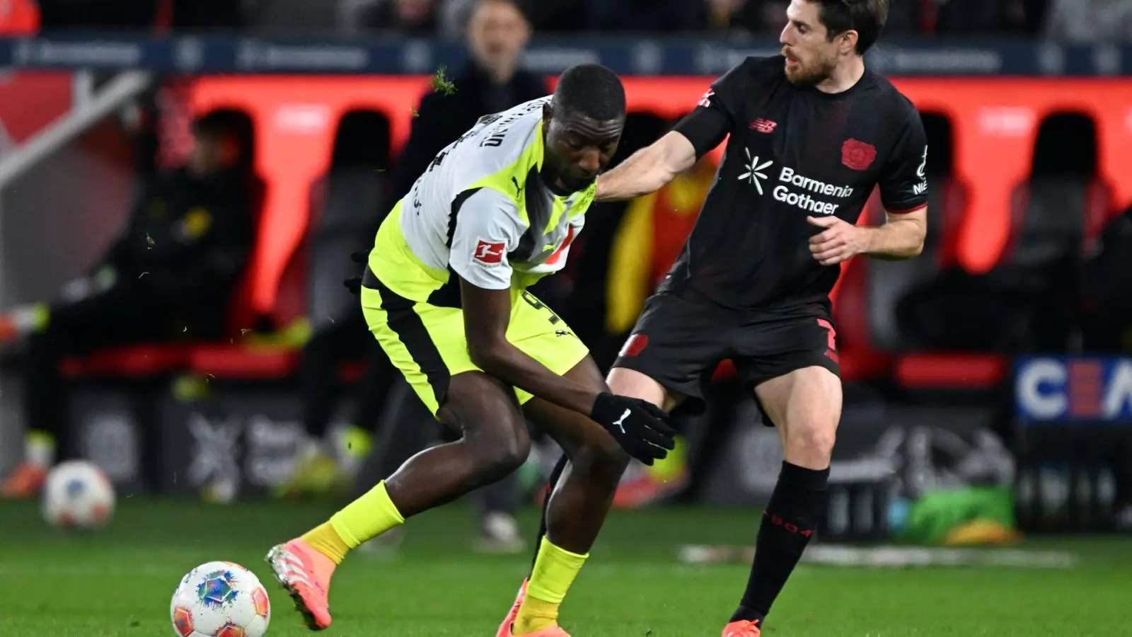 Serhou Guirassy spielte in Leverkusen schwach und wurde vorzeitig ausgewechselt (Foto: Federico Gambarini/dpa)