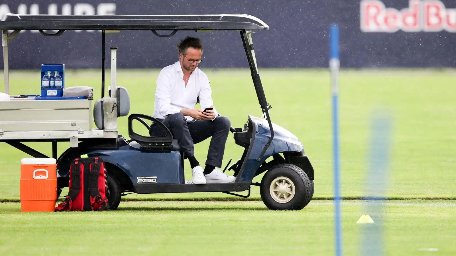 Ab dem 1. Oktober ist Florian Scholz fürs Kommerzielle im Fußballreich von Red Bull zuständig.  (Foto: Jan Woitas/dpa-Zentralbild/dpa)