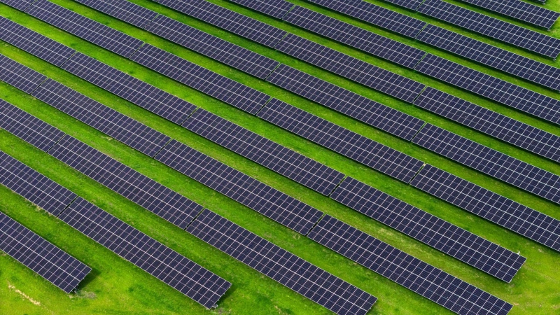 Mit dem Vorstoß will die EU-Kommission mehr Investitionen in die Energiewende ermöglichen. (Archivbild) (Foto: Sina Schuldt/dpa)