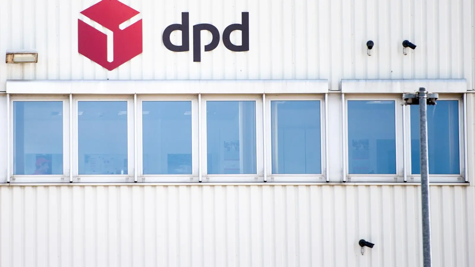 DPD gehört zu den größeren Paketdienstleistern in Deutschland. (Foto: Jonas Güttler/dpa)