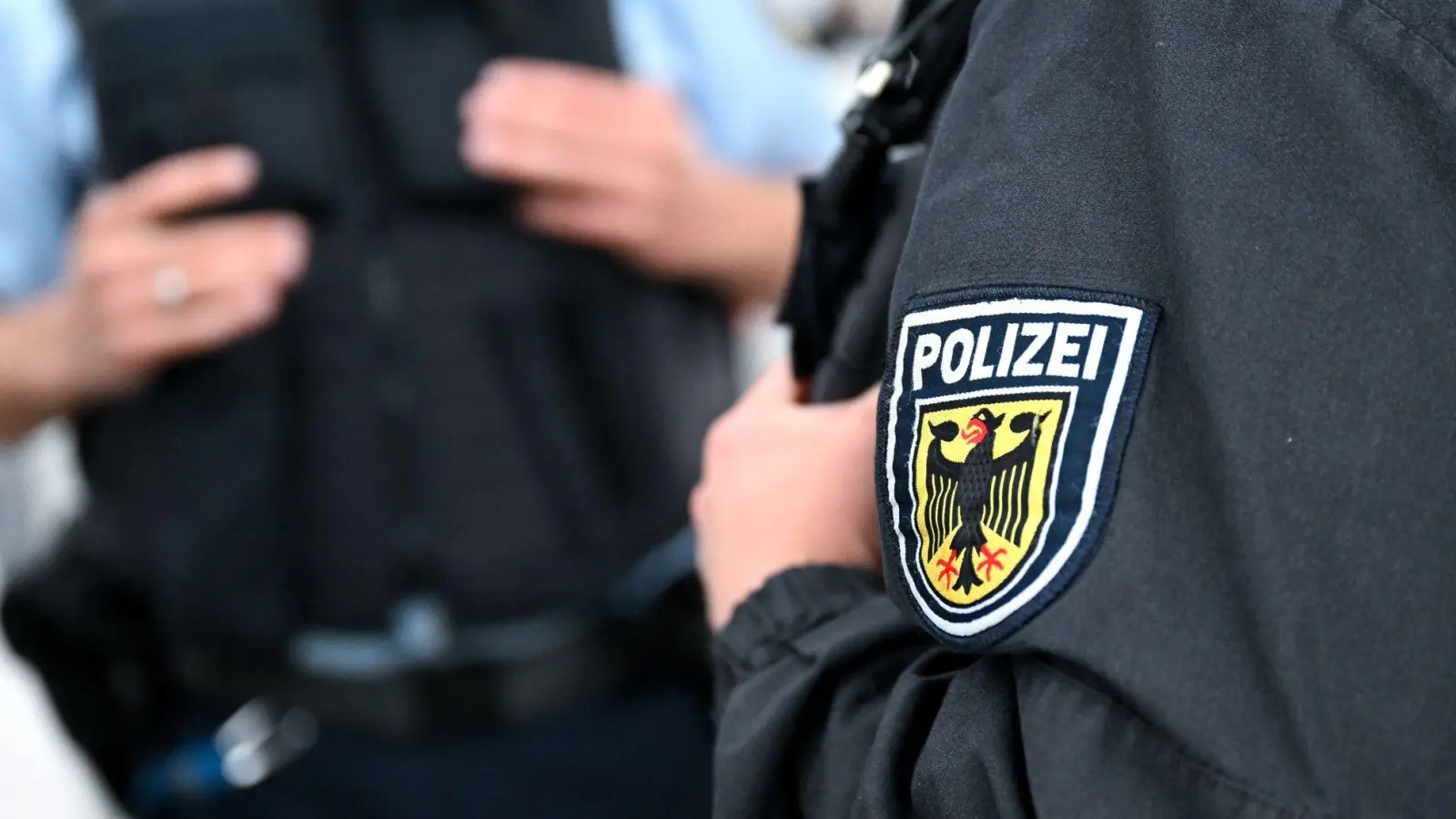 Die Aktion dürfte auch den betroffenen Polizisten überrascht haben. (Symbolbild) (Foto: Sven Hoppe/dpa)