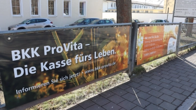 Die BKK ProVita, hier die Ansbacher Geschäftsstelle in der Bahnhofstraße, holte zum Gesundheitszustand von Julia B. eine gutachterliche Stellungnahme des Medizinischen Dienstes ein. (Foto: Thomas Schaller)