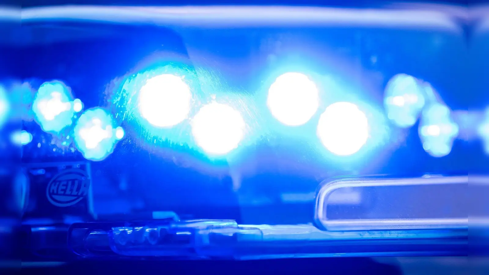 Die Polizei hat die Vermisstensuche rund um Neustadt beenden können. (Symbolbild: Lino Mirgeler/dpa)