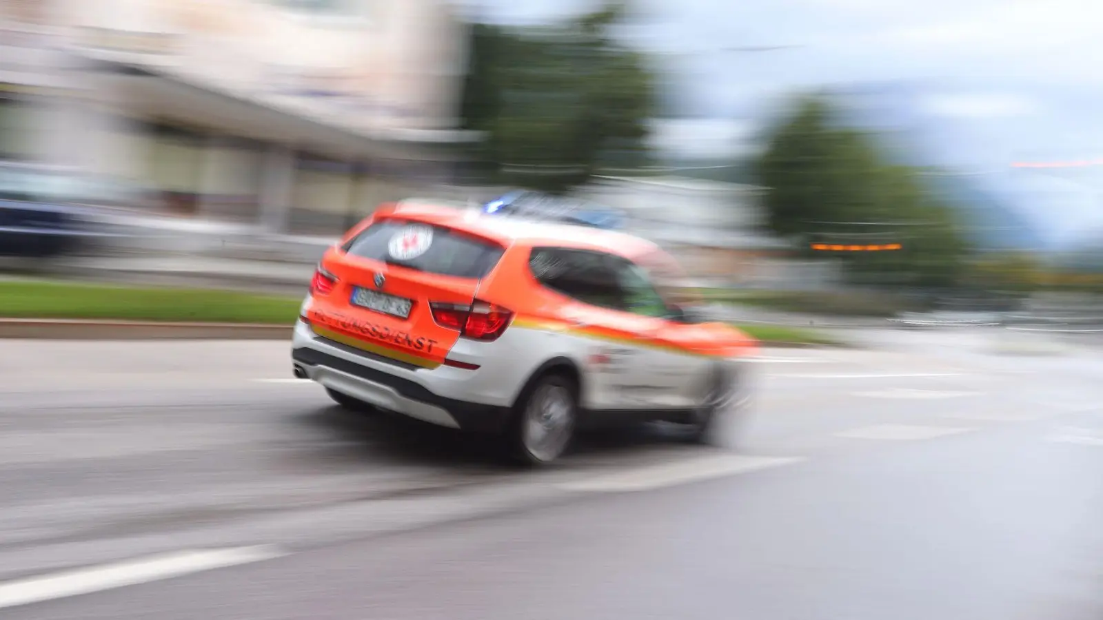 Die Verletzten wurden in ein Krankenhaus gebracht. (Symbolbild) (Foto: Karl-Josef Hildenbrand/dpa)