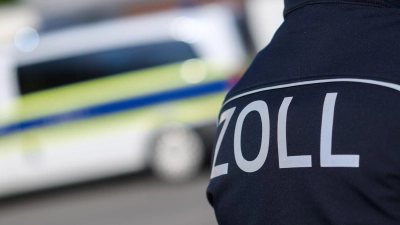 Im Fokus der Kontrollen stehen die Fahrer von Paketzustellern. (Symbolbild) (Foto: Julian Stratenschulte/dpa)