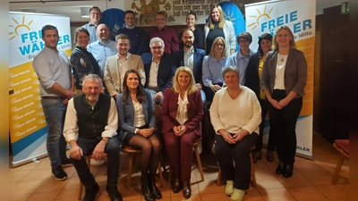 Die Nominierten für die FWL in Markt Erlbach mit Dr. Birgit Kreß (vorne, Dritte von links) und der Vorsitzenden Anna Wachtler (links daneben).  (Foto: Ulli Ganter)
