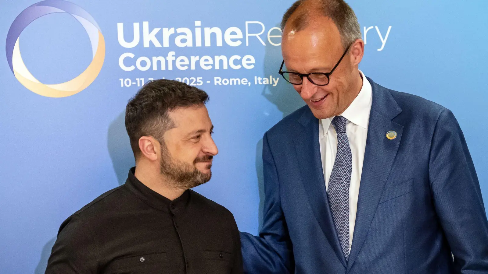 „Die Europäer wollen und dürfen nicht Zaungäste sein“, sagt der Kanzler mit Blick auf das Treffen von Trump und Putin. (Archivbild)  (Foto: Michael Kappeler/dpa)