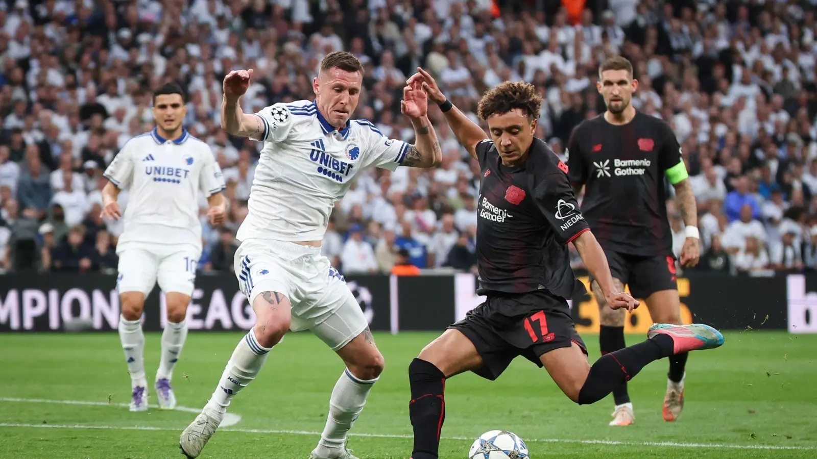 Der Umbruch bei Bayer Leverkusen gestaltet sich weiter schwierig.  (Foto: Christian Charisius/dpa)