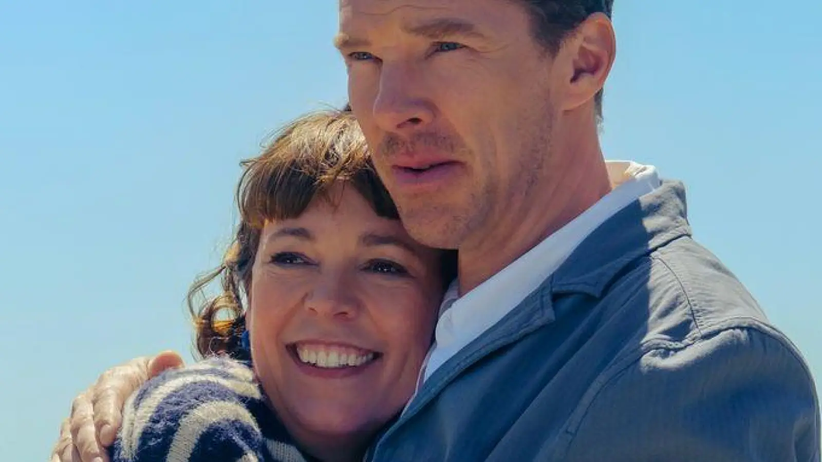 Olivia Colman und Benedict Cumberbatch spielen die Hauptrollen in der turbulenten Scheidungskomödie „Die Rosenschlacht“. (Handout) (Foto: Jaap Buitendijk/Disney/dpa)