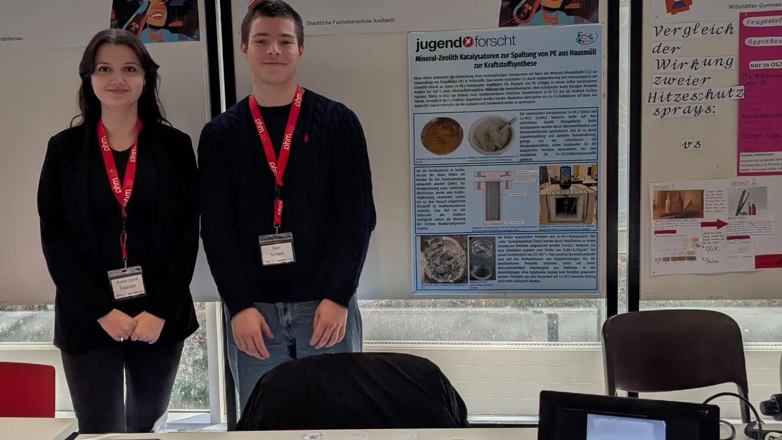 Anna-Lena Capitain und Ben Scheitl konnten mit ihren Forschungsarbeiten die Jury überzeugen. (Foto: Lisa Bachnik)
