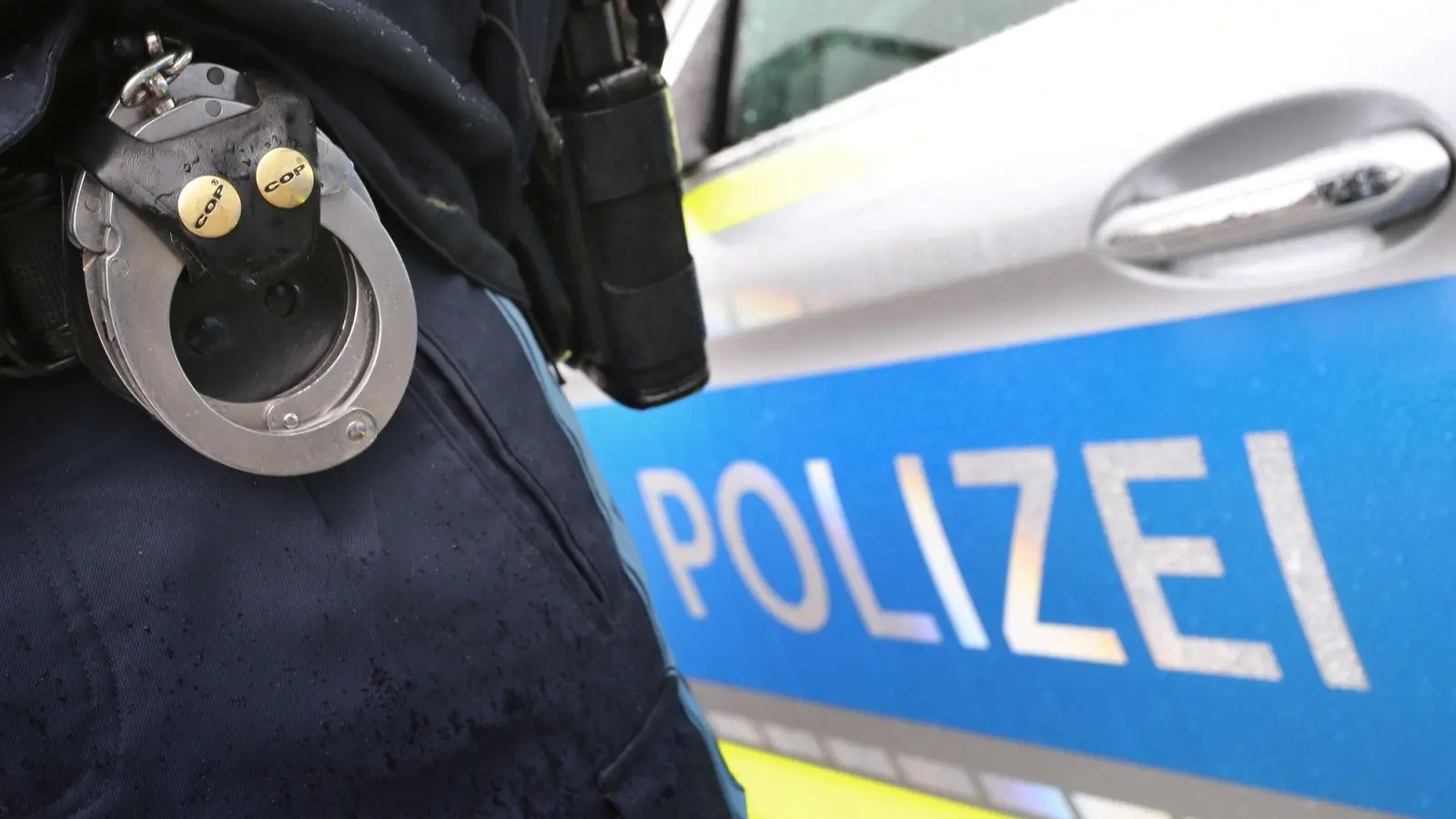 Die Polizei sucht nach Zeugen, die in den letzten beiden Wochen auf dem Weg zum Schrecksee Auffälligkeiten beobachtet haben. (Symbolbild) (Foto: Karl-Josef Hildenbrand/dpa)