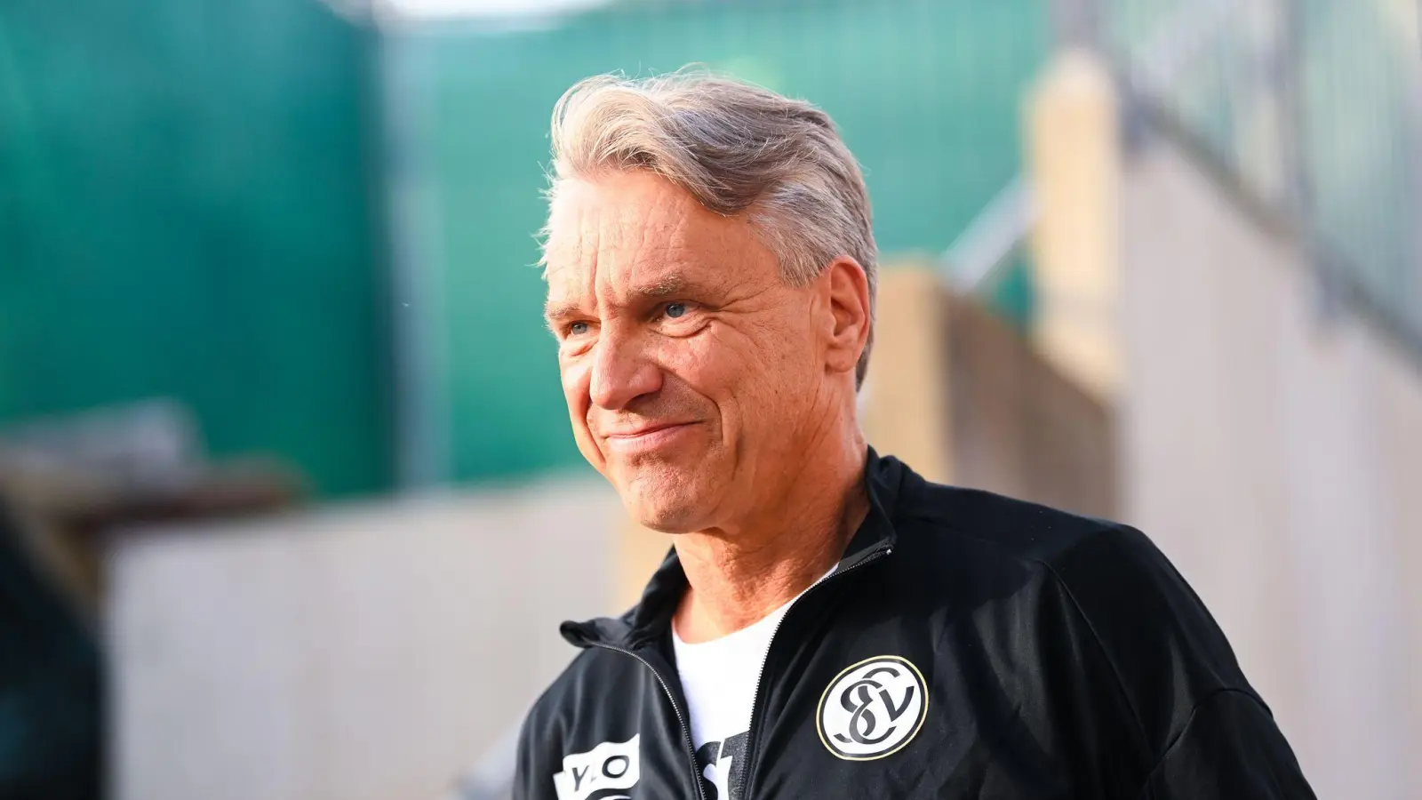 Kommt nun Horst Steffen an die Weser? (Foto: Silas Schüller/DEFODI Images/dpa)