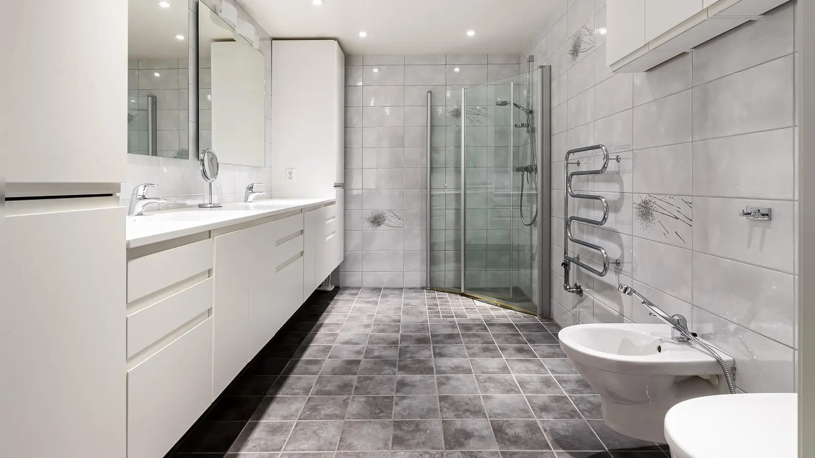 Fliesen ermöglichen vielfältige Gestaltungsmöglichkeiten. (Foto: Pixabay)