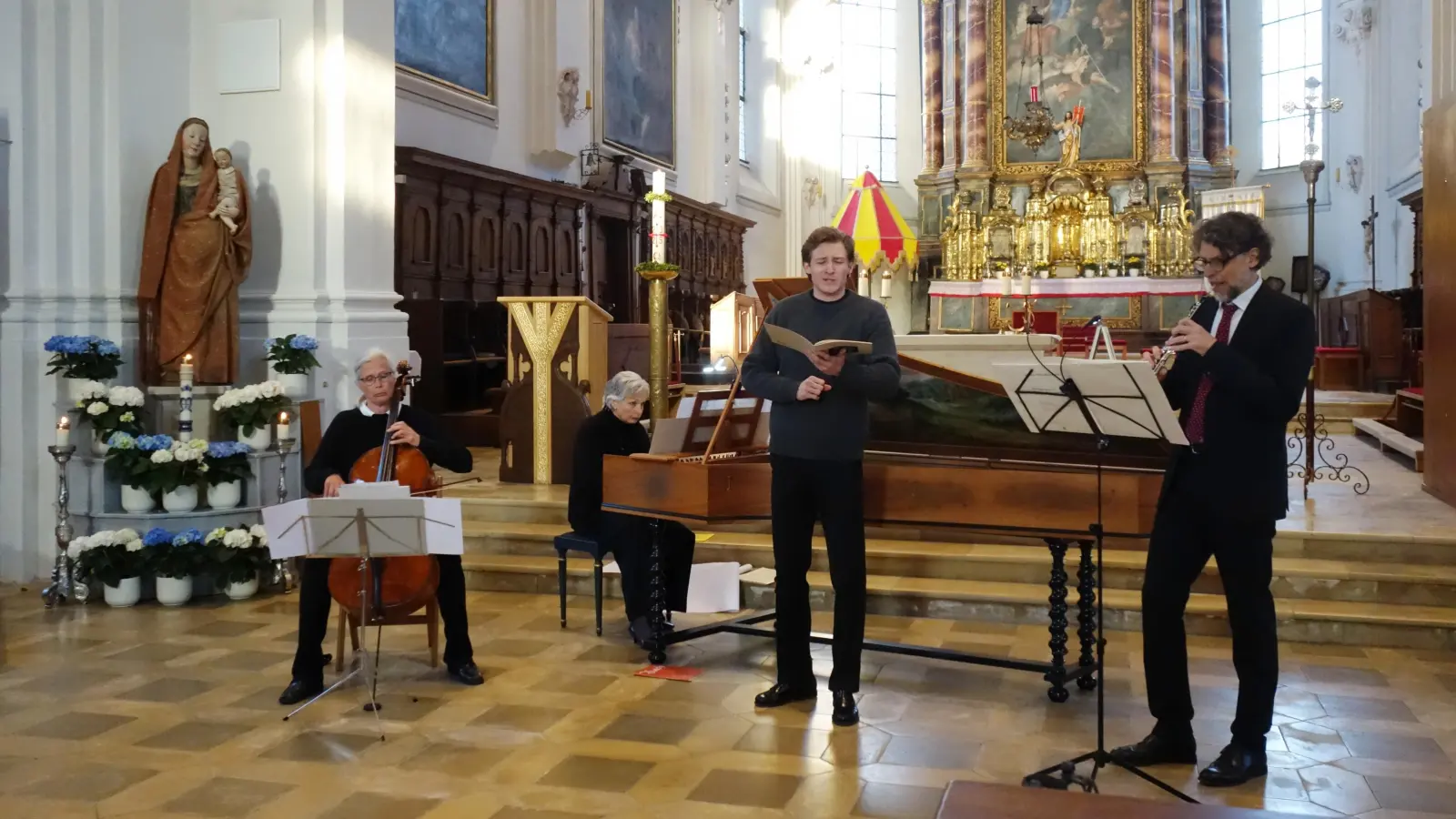 Spürten dem „Gottvertrauen im Barock“ nach: die Cellistin Roswitha Timm, die Cembalistin Ulrike-Verena Habel, der Countertenor Constantin Emanuel Zimmermann und der Oboist Kaspar Zimmermann. (Foto: Marion Etienne)