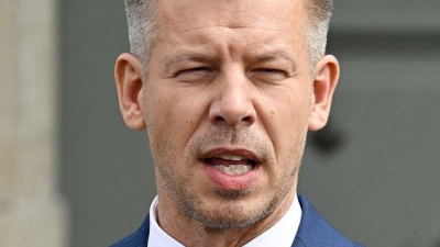 Ungarns Ministerpräsident Magyar und seine Tisza-Partei haben im neuen Parlament die nötige Zweidrittelmehrheit, um Verfassungsänderungen zu beschließen. (Archivbild) (Foto: Robert Hegedus/MTI via AP/dpa)