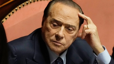 Silvio Berlusconi war erst vor einigen Tagen aus der Klinik entlassen worden. (Foto: Andrew Medichini/AP/dpa)