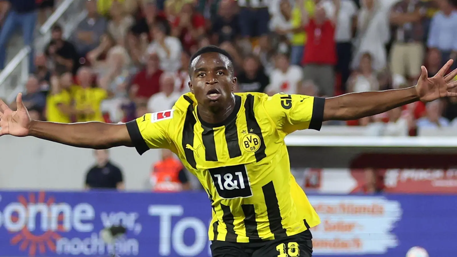 Dortmunder Matchwinner in Freiburg:  Youssoufa Moukoko. (Foto: Tom Weller/dpa)
