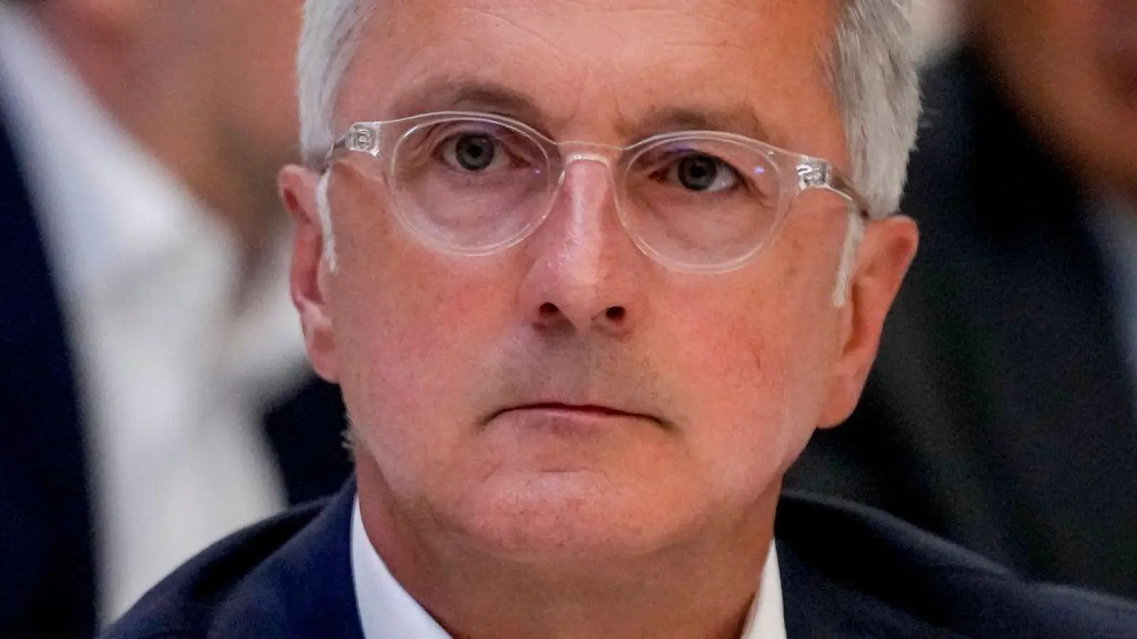 Nun ist das Urteil gegen Ex-Audi-Chef Rupert Stadler rechtskärftig. Dies hat eineinhalb Jahre nach der Verkündung der Bundesgerichtshof entschieden. (Archivbild) (Foto: Matthias Schrader/AP Pool/dpa)