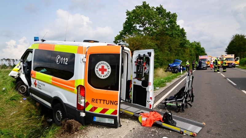 Ende August gab es im Landkreis Ansbach einen schrecklichen Unfall, an dem ein Rettungswagen beteiligt war. (Foto: Jim Albright)