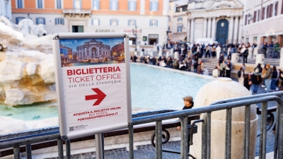 Die Zwei-Euro-Tickets kann man schon im Voraus online erwerben. Eine eigene Webseite auf Englisch und Italienisch ist dafür bereits seit einigen Tagen online.  (Foto: Roberto Monaldo/LaPresse via ZUMA Press/dpa)