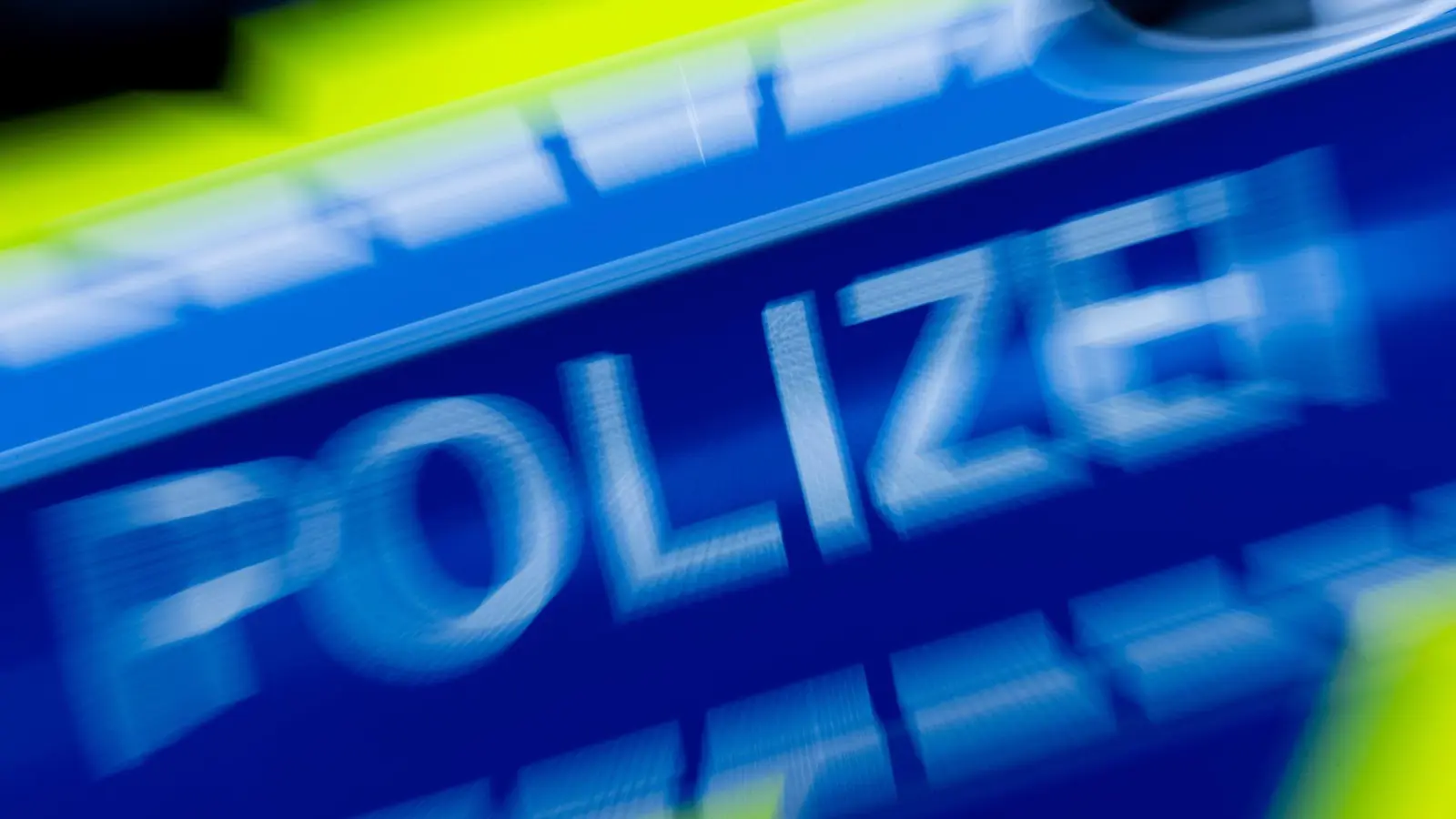 Die Polizei wurde vom Sicherheitsdienst der Obdachloseneinrichtung alarmiert. (Symbolbild) (Foto: Rolf Vennenbernd/dpa)