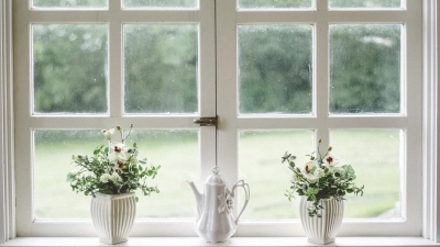 Vor allem ältere Fenster lassen Wärme entweichen und erhöhen den Heizbedarf deutlich. (Foto: Pixabay)