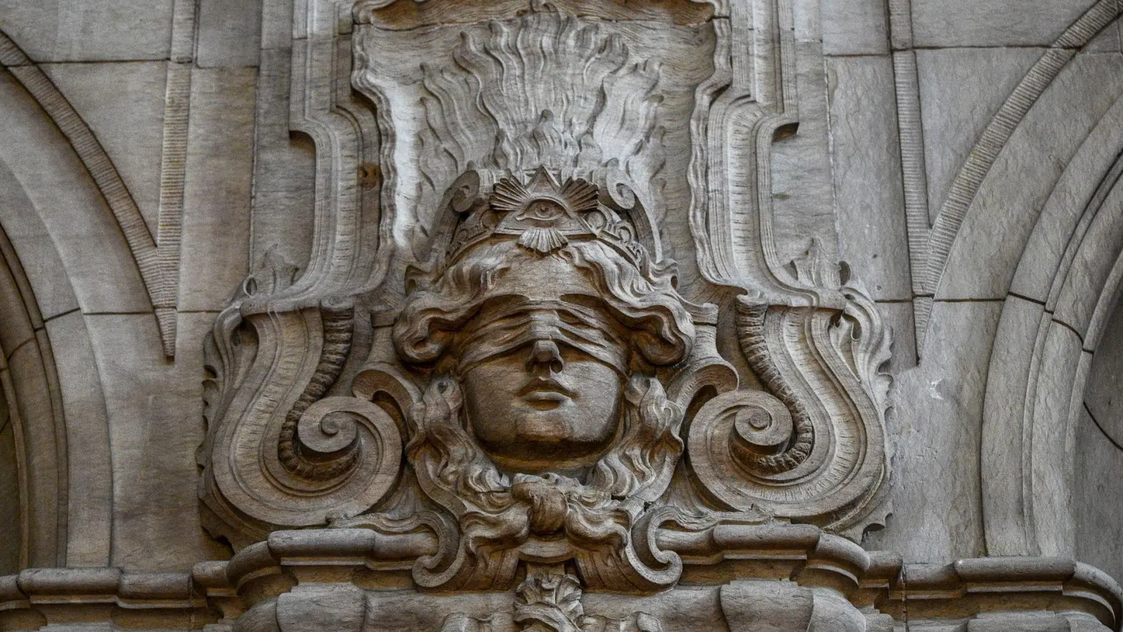 Am kommenden Montag soll der Prozess vor dem Landgericht Berlin beginnen. (Symbolbild) (Foto: Jens Kalaene/dpa)