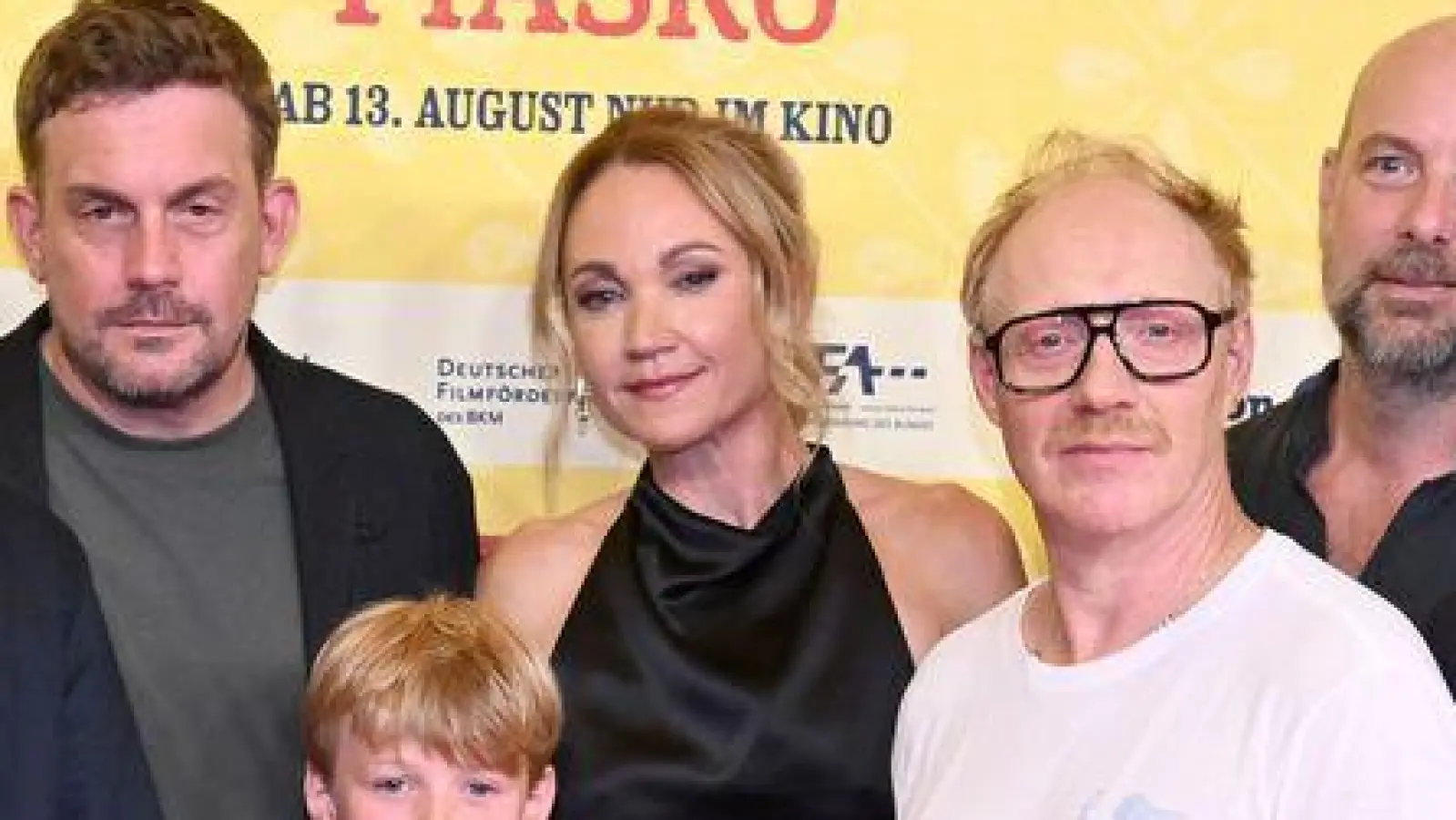 Im Kino ist wieder Eberhofer-Zeit - mit der Krimikomödie „Steckerlfischfiasko“. (Foto: Felix Hörhager/dpa)