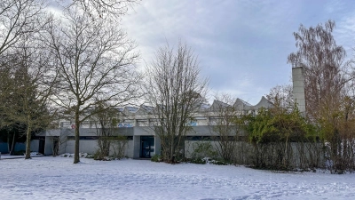 1974 wurde die Dreifachhalle gebaut. Wie geht es mit der Sportstätte weiter? Der Dinkelsbühler Stadtrat ließ sich von der Verwaltung umfassend informieren. (Foto: Martina Haas)