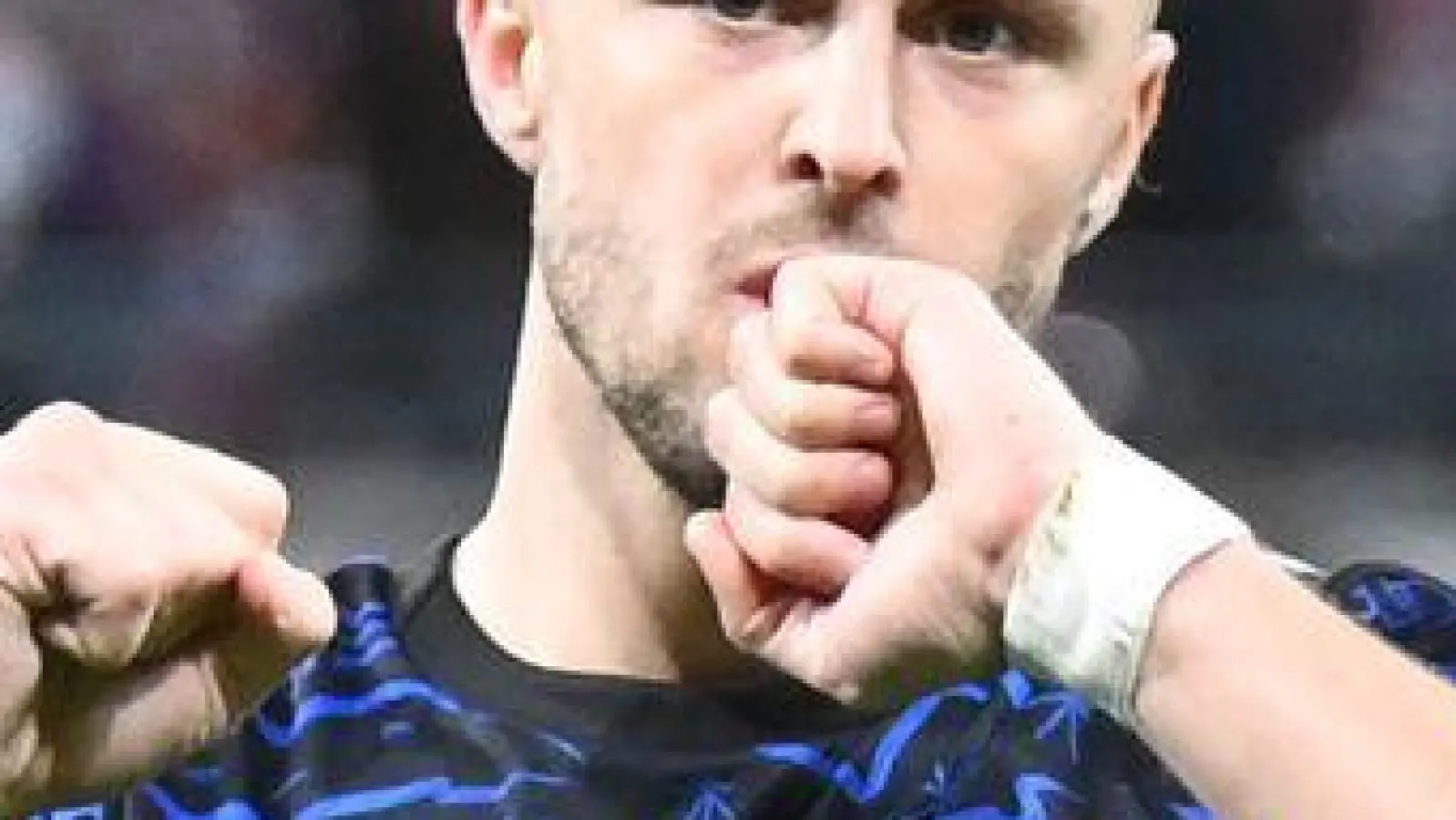 Christoph Baumgartner jubelt nach seinem ersten Tor. (Foto: David Hammersen/dpa)