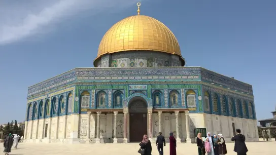 Die Al-Aqsa-Moschee auf dem Tempelberg in Jerusalem - ein muslimisches, kein jüdisches Gotteshaus. (Foto: picture alliance / Jennifer Heck/dpa)