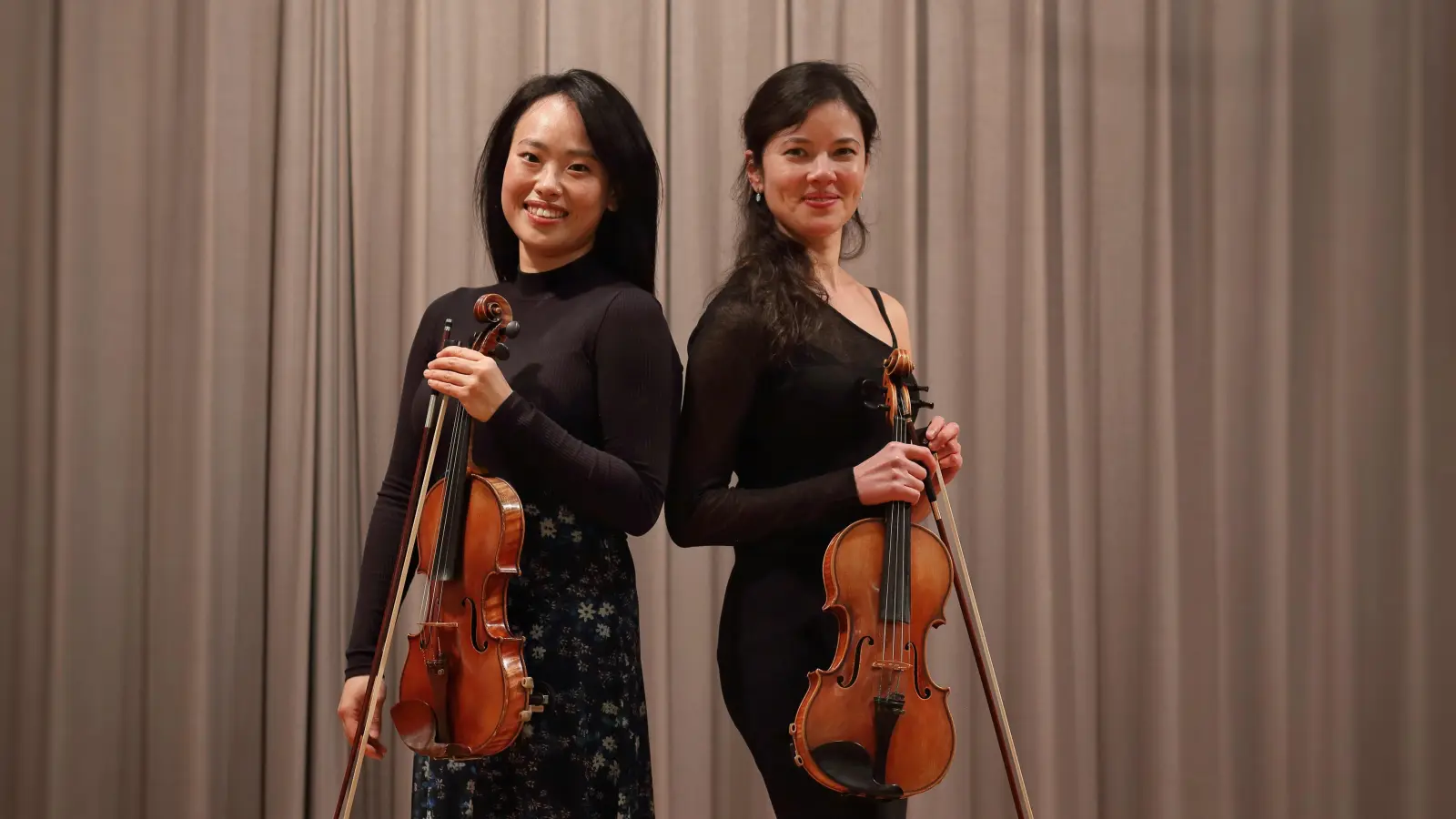 Brillierten mit einem Duo-Programm: die Geigerinnen Nan Hong Kim-Herberth (links) und Erica Lunz. (Foto: Thomas Wirth)