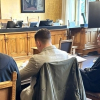 Der Angeklagte beruft sich auf sein Gewissen. (Foto: Angelika Resenhöft/dpa)