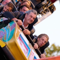 Markus Söder und Dominik Krause feiern Münchens Nominierung als deutscher Olympia-Bewerber auf dem Oktoberfest.   (Foto: Sven Hoppe/dpa)