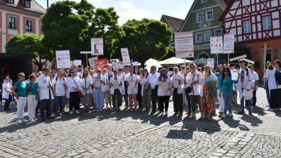 Bereits im Juni hatte ein Protesttag stattgefunden, an dem viele Apothekenteams teilnahmen. (Archivbild: Ute Niephaus)