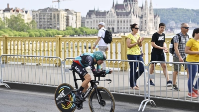 Der deutsche Radprofi Lennard Kämna ist hochmotiviert beim Giro d'Italia. (Foto: Fabio Ferrari/LaPresse via ZUMA Press/dpa)