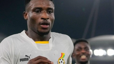 Tottenham-Star Mohammed Kudus hat mit Ghana den Sprung zur WM geschafft. (Archivbild) (Foto: Themba Hadebe/AP/dpa)