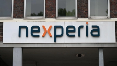 Nexperia hat nach eigenen Angaben die Lieferung von Wafern an seinen Montage- und Teststandort im chinesischen Dongguan ausgesetzt. (Archivbild) (Foto: David Hammersen/dpa)