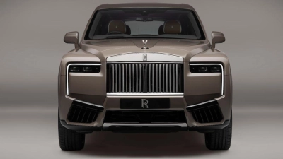 Das Update des Rolls-Royce Cullinan fährt unter anderem mit neu gestalteten Kabinen-Details vor. (Foto: rolls-roycemotorcars/rolls-roycemotorcars/dpa)