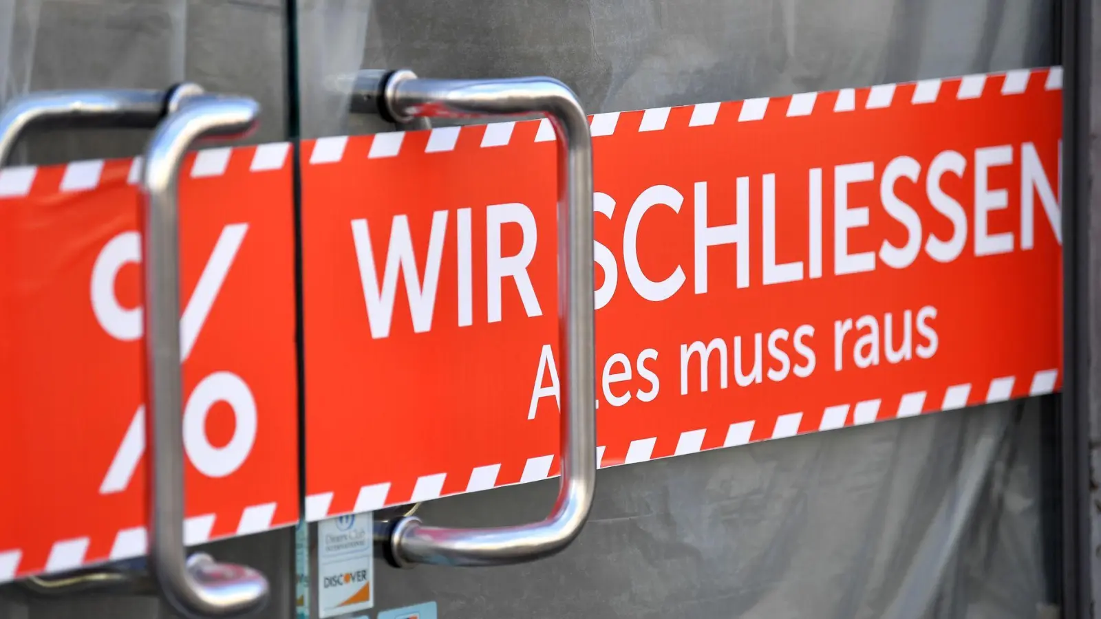 Es gab deutlich mehr Unternehmensinsolvenzen als im ersten Halbjahr 2024. (Symbolbild) (Foto: Martin Schutt/dpa-Zentralbild/dpa)