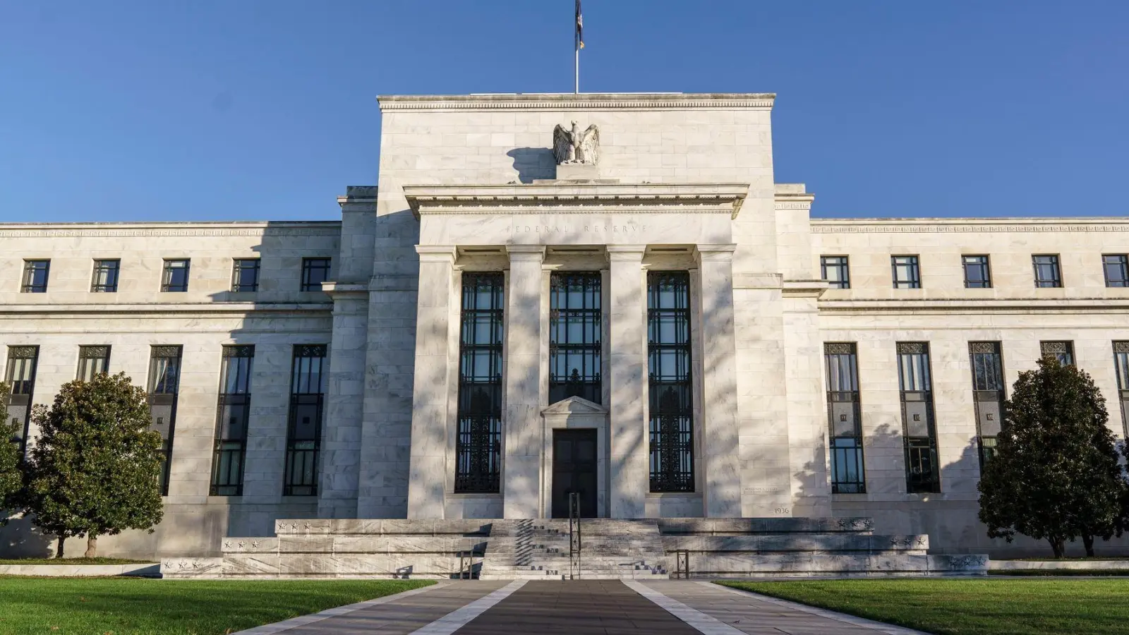 Seit März 2022 hat die Fed ihren Leitzins im Kampf gegen die Inflation um mehr als fünf Prozentpunkte angehoben. (Foto: J. Scott Applewhite/AP/dpa)