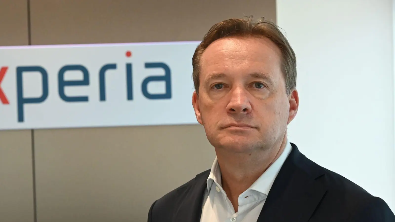 Halbleiter-Manager Kempe ist für die Fertigung von Nexperia zuständig. (Archivbild) (Foto: David Hammersen/dpa)