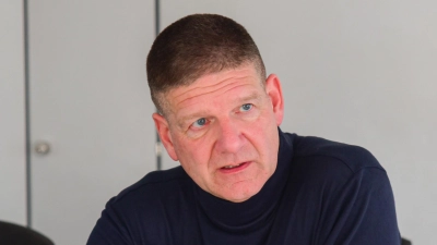 AfD-Landratskandidat Stefan Bininda möchte sich für eine gute Gesundheitsversorgung und einen besseren öffentlichen Nahverkehr im ländlichen Bereich einsetzen.  (Foto: Irmeli Pohl)