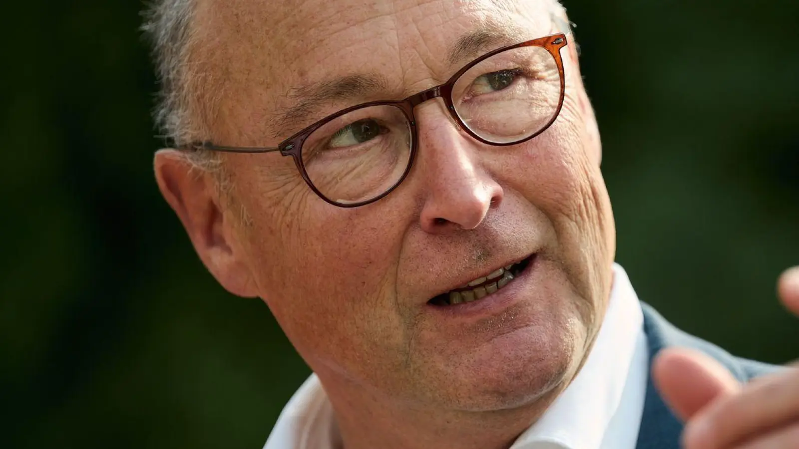 Der Vorstandsvorsitzende des Wohnungsbaukonzerns Vonovia, Rolf Buch, warnt vor lang andauerndem Wohnungsmangel (Archivbild). (Foto: Bernd Thissen/dpa)