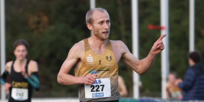 Fingerzeig: Florian Bremm startet im neuen Jahr für einen neuen Verein. (Foto: Theo Kiefner)