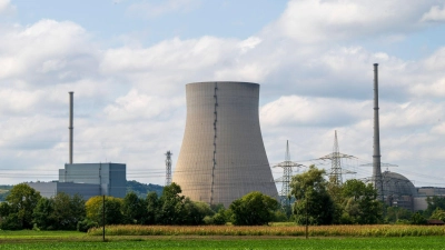 Das seit 2023 stillgelegte Kernkraftwerk Isar 2 befindet sich im Rückbau. (Archivbild) (Foto: Peter Kneffel/dpa)