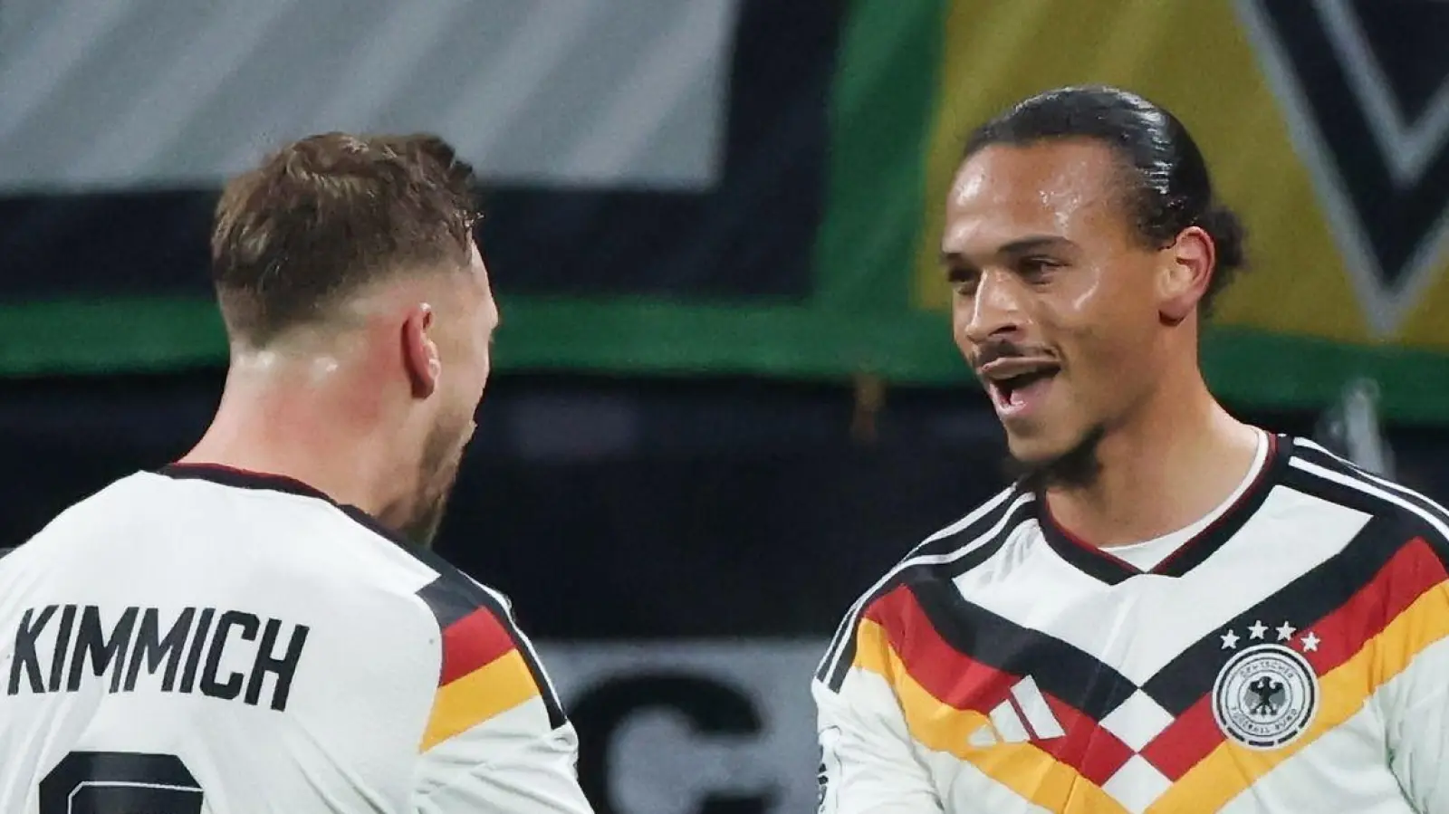 WM-tauglich: Kimmich und Sané beim 6:0. (Foto: Jan Woitas/dpa)