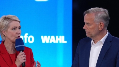 Beide wollen in Schwerin regieren: SPD-Ministerpräsidentin Schwesig und AfD-Kandidat Holm. (Foto: Marcus Brandt/dpa Pool/dpa)