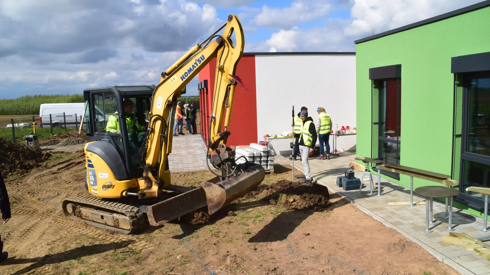 In der Kindertagesstätte Am Obstgarten ist das Außengelände als jüngste Baumaßnahme neu angelegt. Die Stadt Uffenheim investiert viel Geld in die Kindertageseinrichtungen. (Foto: Gerhard Krämer)