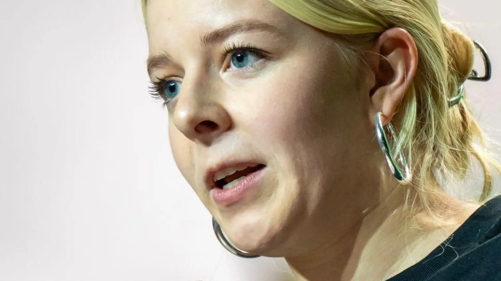 Jette Nietzard fällt öfter mit provokanten Äußerungen in sozialen Medien auf. (Foto: Michael Kappeler/dpa)